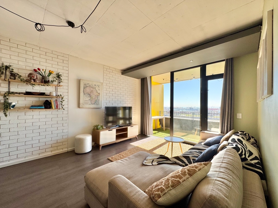 2 Bedroom Property for Sale in Woodstock Western Cape